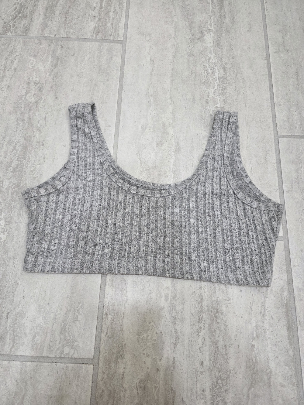 SHEIN Gray Ribbed Knit Tank Crop Top - Picture 2 of 4